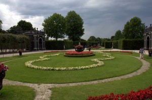 Schonbrunn Palace garden