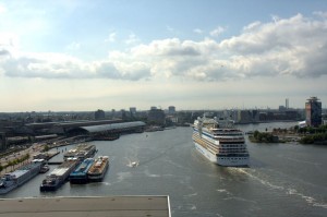 The cruise ship heads out