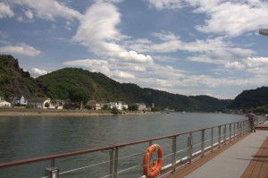 Cruising the middle Rhine