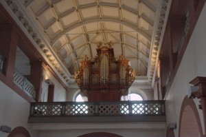 The "giant" pipe organ