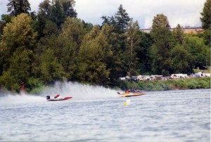 Speedboat races