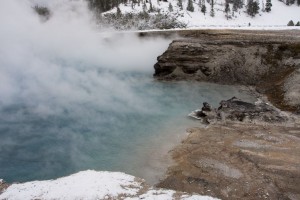 Grand Prismatic basin