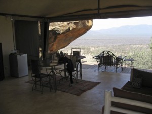 The dining room/sitting room