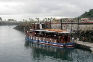 The Isla Morada - our canal transiting boat