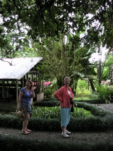 Audrey and a fellow traveler (MAK)