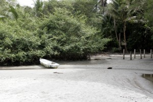 The river crossing at low tide