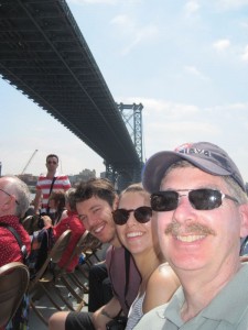 Bart, Eve and Daniel go under the bridge (MK)