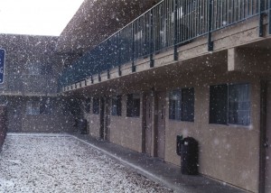 Snowy Motel 6 in Mammoth