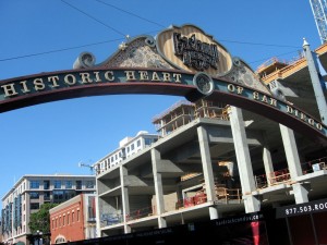 Gaslamp Quarter entrance sign (DBK)