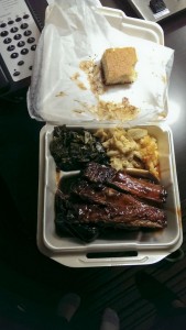 Half rack of Wyatt's ribs, collard greens, mac 'n cheese and corn bread.  Mmmmm...