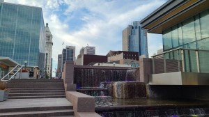 Cincinnati skyline and fountain