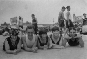 Lillian Baron Hoffman (left), Mildred Baron Chernoff (center). Others unknown