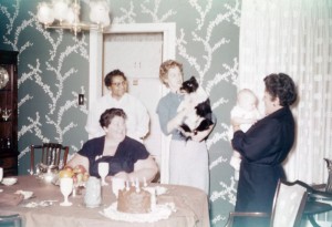 Irene (Reenie) Hutchinson, Unknown, Kathy Vaughan Kessler, Saunee the dog?, Unknown baby, Gertrude Baron Kessler