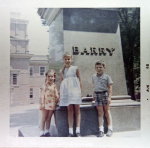 Laurie Kessler, Audrey Kessler Pierson, Albert (Bart) Kessler, Independence Hall, Philadelphia, PA