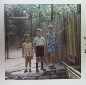 Laurie Kessler, Albert (Bart) Kessler, Audrey Kessler Pierson,  Zoo, 1966 ( LA?)