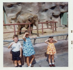 Albert (Bart) Kessler, Audrey Kessler Pierson, Laurie Kessler, Zoo (LA)? 1966