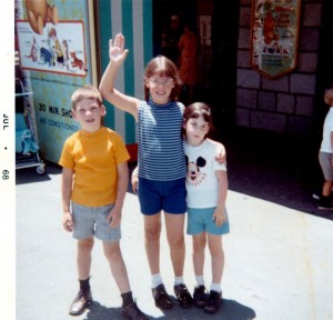 Albert (Bart) Kessler, Audrey Kessler Pierson, Laurie Kessler, Disneyland