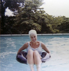 Katherine Vaughan Kessler, Mary's pool