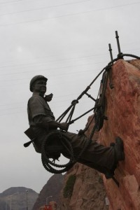 Sculpture of a dam builder 