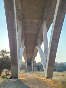 Cool bridge in Redmond along the Dry Canyon Trail