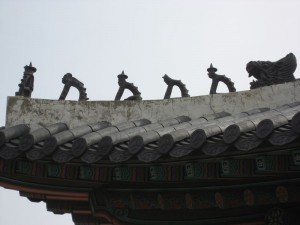 Roof decorations