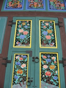 Buddhist temple door decoration 